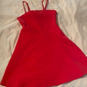 Like new condition. Girls Forever 21 red Aline dress with side bodice zip.